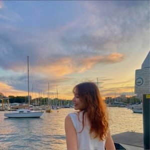 Meet your Posher, Ngân